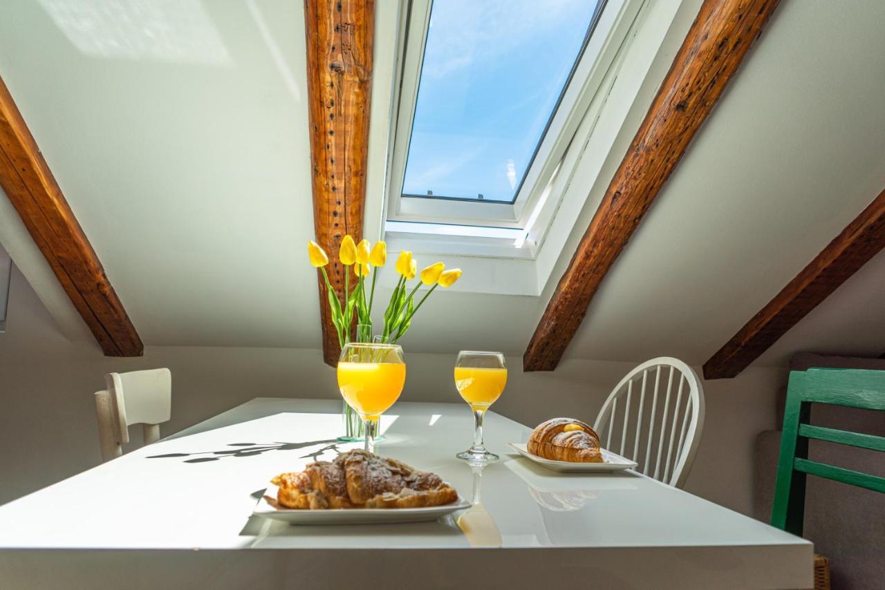 Cool Attic Apartment Marina Сплит Экстерьер фото