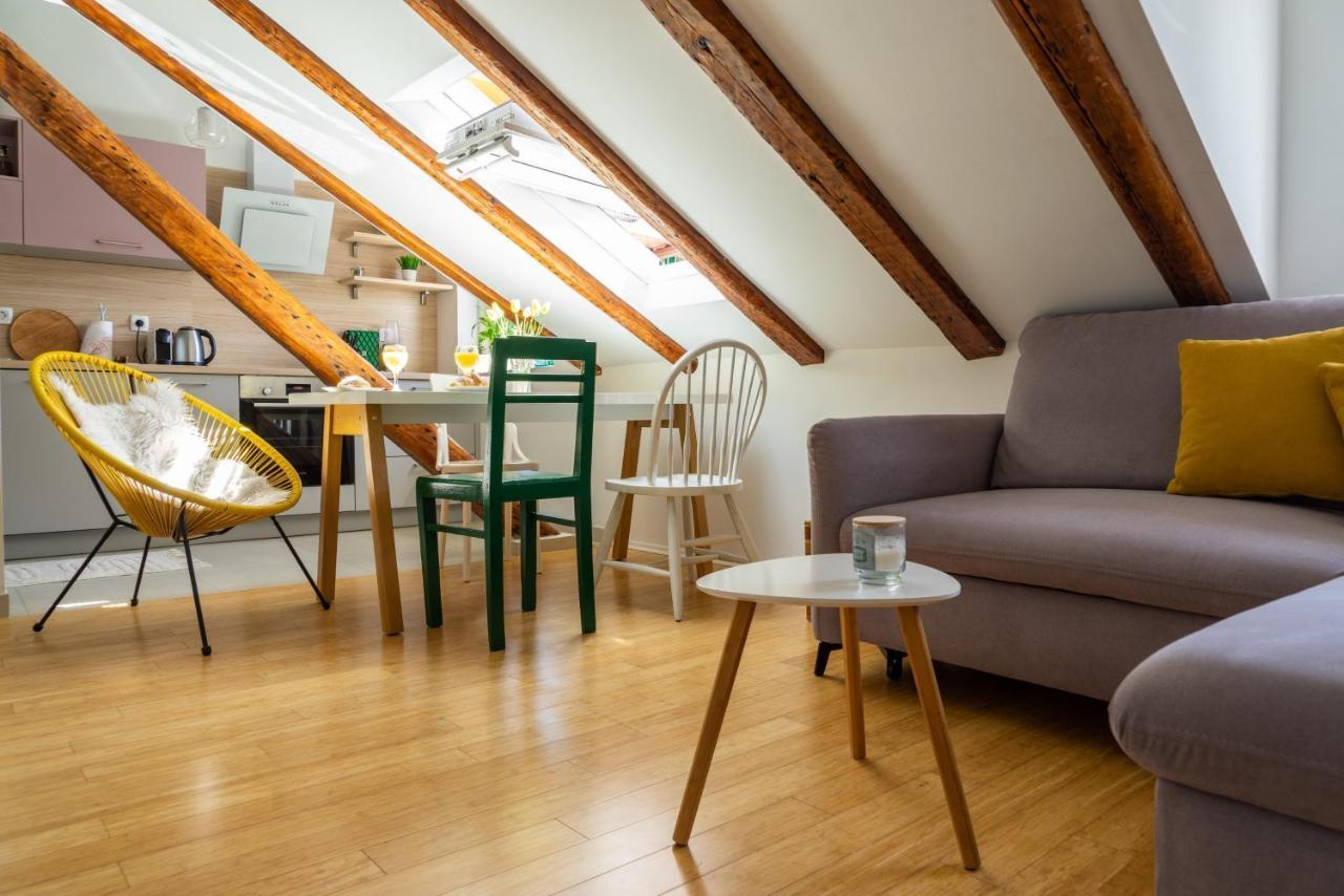 Cool Attic Apartment Marina Сплит Экстерьер фото